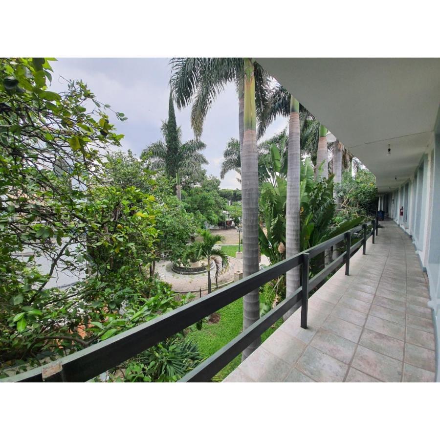 Hotel Posada Santa Fe Zapopan Exterior foto
